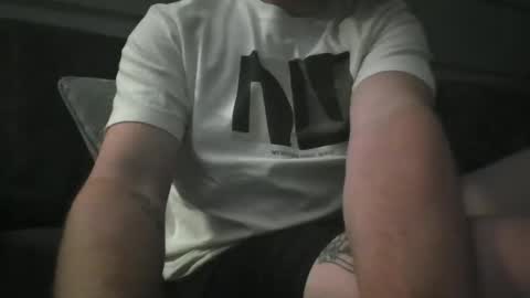 Snapshot of k00fler_08 chatting on 05-07-26, 01:55 koof online show from 05-07-26, 01:55