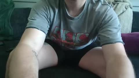 Snapshot of k00fler_08 chatting on 05-16-26, 05:12 koof online show from 05-16-26, 05:12