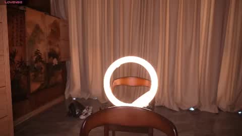Amely online show from 06-23-26, 05:16