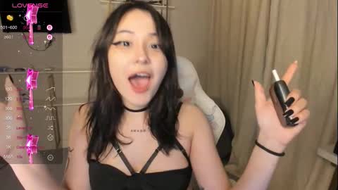 Kaoru online show from 10-25-25, 11:51