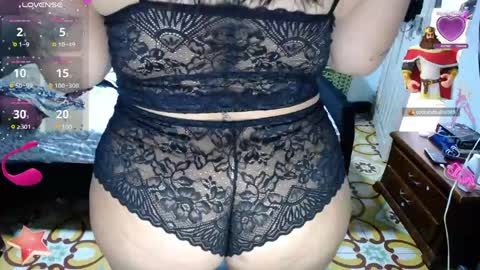 Snapshot of kaarlaa_ chatting on 05-22-26, 06:02 Karla online show from 05-22-26, 06:02