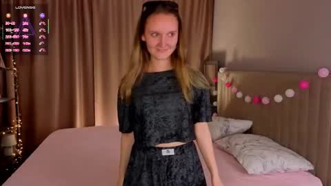 Kate online show from 06-10-26, 06:29