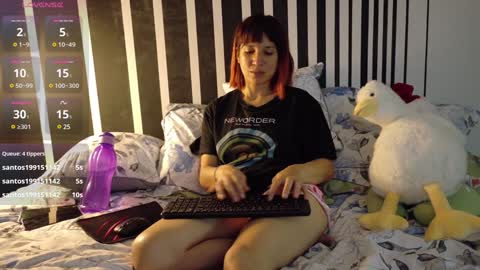 Snapshot of kad_kad chatting on 12-25-24, 11:31 Kanela online show from 12-25-24, 11:31