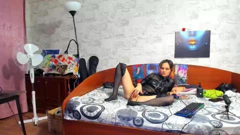 kagamitaiga2 online show from 12-20-25, 03:02