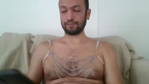 Turkish boy33 online show from 03-04-25, 01:17