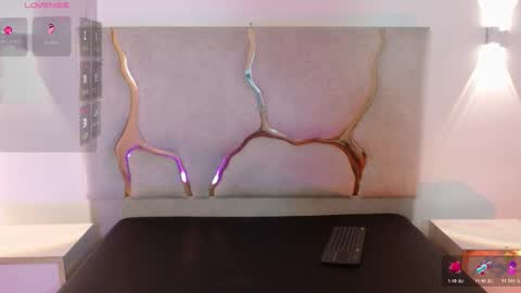 kai_tay1 online show from 03-22-26, 11:46