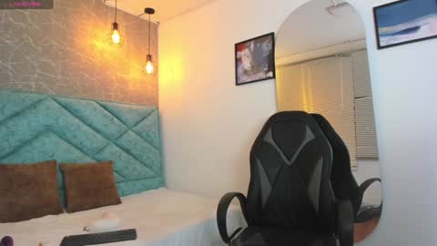 KAIA online show from 01-25-25, 01:21