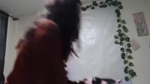 kaii jones online show from 12-07-24, 06:26