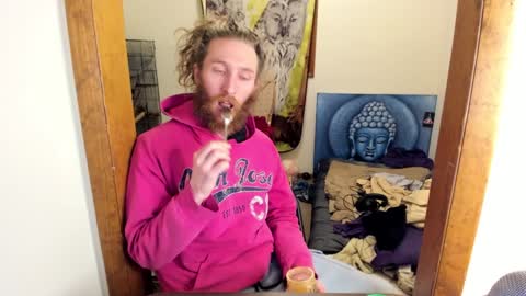 Snapshot of kaiku77 chatting on 12-22-24, 02:39 Kaiku77 online show from 12-22-24, 02:39