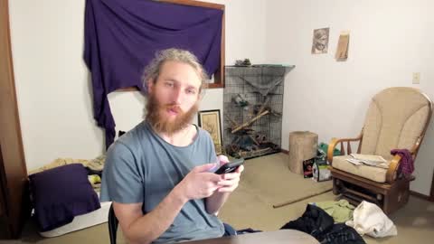 Snapshot of kaiku77 chatting on 12-30-24, 07:59 Kaiku77 online show from 12-30-24, 07:59