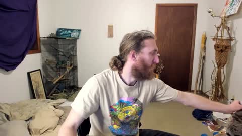 Snapshot of kaiku77 chatting on 01-06-25, 04:58 Kaiku77 online show from 01-06-25, 04:58