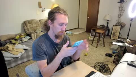 Snapshot of kaiku77 chatting on 09-13-25, 09:58 Kaiku77 online show from 09-13-25, 09:58