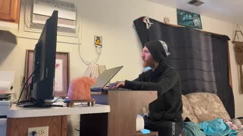 Kaiku77 online show from 02-11-26, 07:08