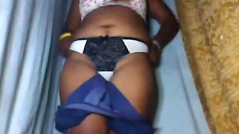 kaillah online show from 10-28-25, 05:22