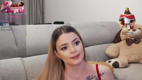 Kailyn online show from 02-03-25, 08:46