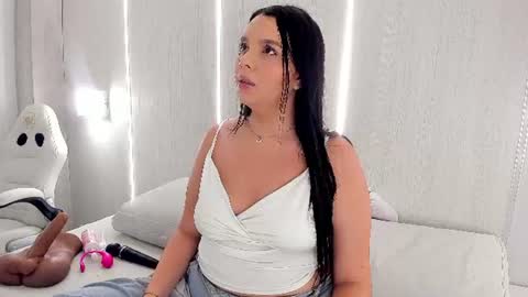 Kailyn online show from 06-16-26, 11:35