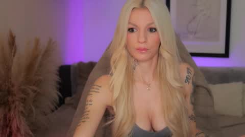 Kaira online show from 01-05-26, 08:01