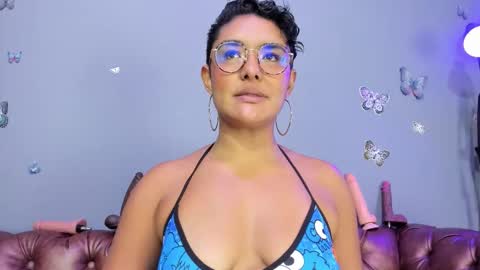 kaira_mosse_ online show from 10-16-25, 01:45