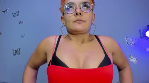 kaira_mosse_ online show from 01-31-26, 07:23