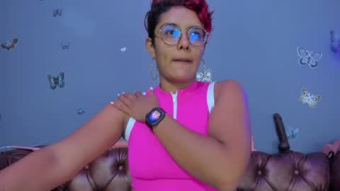 kaira_mosse_ online show from 05-06-26, 10:53
