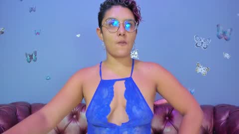 kaira_mosse_ online show from 07-16-26, 11:38