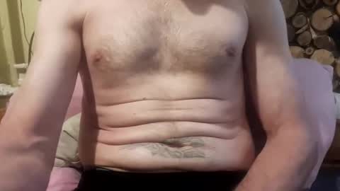 Snapshot of kajtek1979 chatting on 05-17-26, 04:43 Olik1979 online show from 05-17-26, 04:43