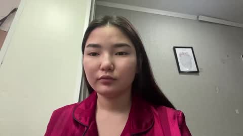 Sakura online show from 04-17-26, 01:14
