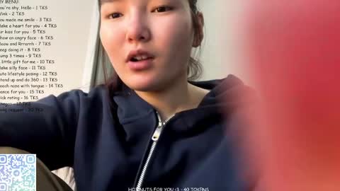 Sakura online show from 04-30-26, 11:53