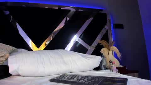 Kale online show from 02-28-25, 07:37