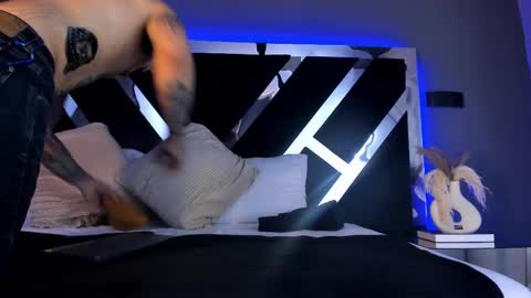 Kale online show from 03-03-25, 01:53