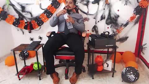 Kaleth online show from 10-28-25, 07:12