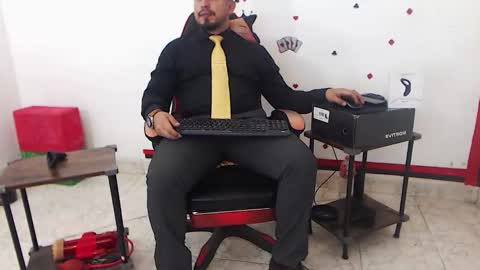 Kaleth online show from 02-12-26, 01:22