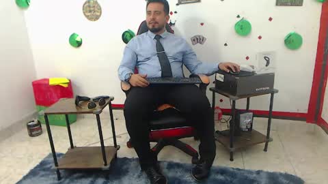 Kaleth online show from 04-12-26, 07:41