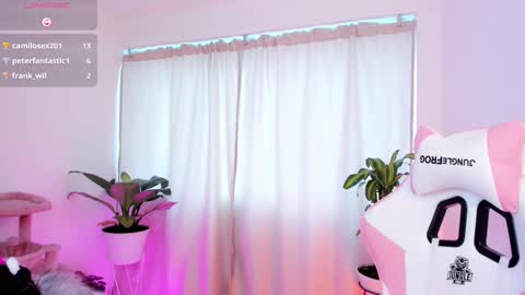 Kali Ka Please help me with your thumbs up its important   dont forget my birthday on October 26 online show from 02-21-25, 03:32