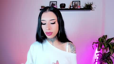 Kali Ka Please help me with your thumbs up its important   dont forget my birthday on October 26 online show from 09-24-25, 06:11