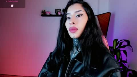 Snapshot of kali_ka chatting on 06-08-26, 01:28 Kali Ka Please help me with your thumbs up its important dont forget my birthday on October 26 online show from 06-08-26, 01:28