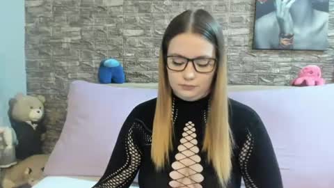 kalindahot online show from 07-16-26, 05:52