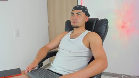 K A L I online show from 04-27-26, 06:22