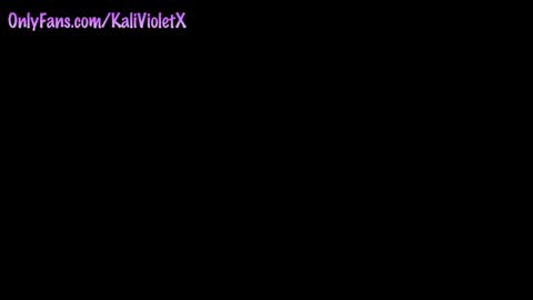 Kali Violet online show from 12-17-24, 06:35
