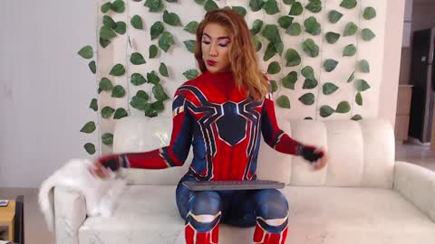kalola_guerra online show from 12-21-24, 06:34