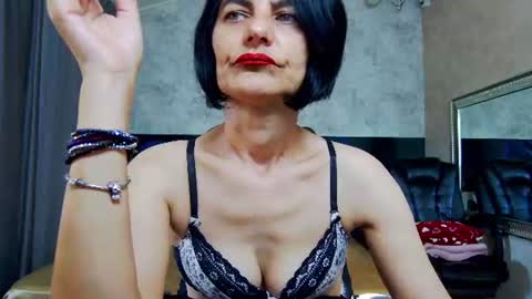 Snapshot of kalystaswiss chatting on 06-10-26, 04:34 Kalista online show from 06-10-26, 04:34
