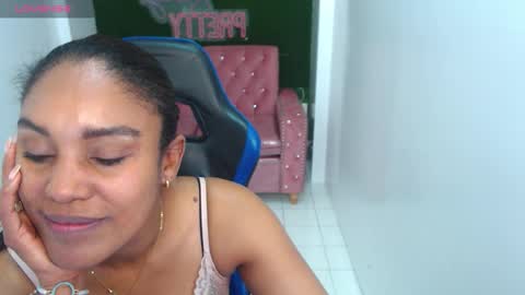 Kamala. Live 2100 - 600 online show from 11-22-25, 03:33