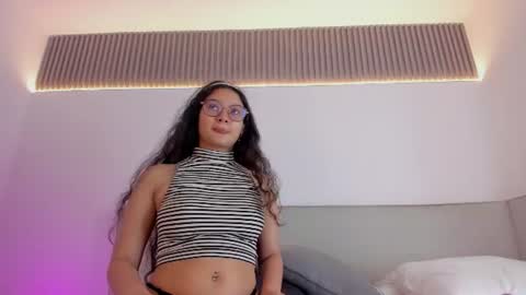 Snapshot of kami_kaze_ chatting on 07-10-26, 08:11 KamiKaze online show from 07-10-26, 08:11