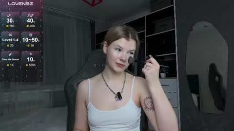 Aino online show from 06-24-26, 05:34