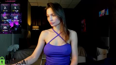 Kamila GMT2 Tue 10 AM - 4 PMWed 3-9 AM Thur 3-9 AM Fri 3-9 AM Sat 10 AM - 4 PM. online show from 12-20-25, 11:34