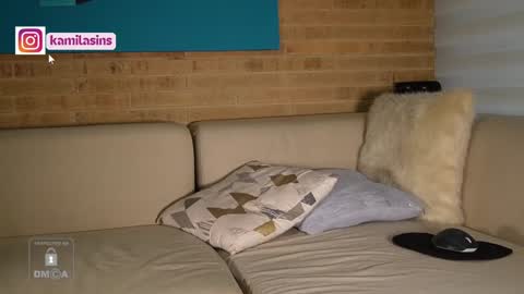 Snapshot of kamila_sins chatting on 12-05-24, 08:11 Kamila Sins online show from 12-05-24, 08:11