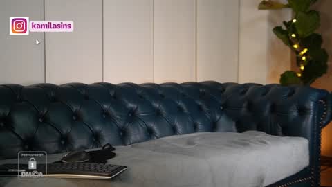 Snapshot of kamila_sins chatting on 01-15-25, 08:16 Kamila Sins online show from 01-15-25, 08:16