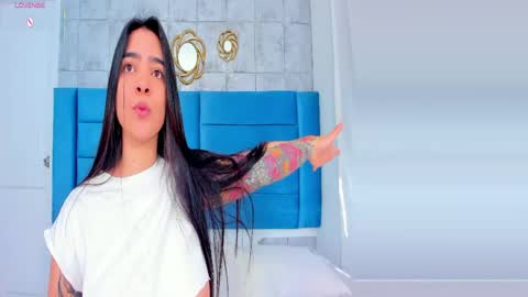 Kamila Betancourt online show from 05-18-26, 02:45