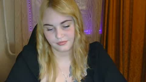 KamilaBlonde online show from 07-28-26, 06:07