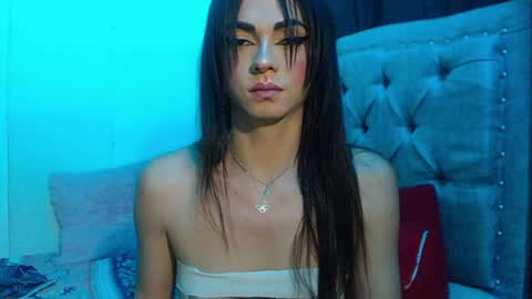 Snapshot of kamilathopsom chatting on 06-04-26, 11:00 CAMILA SANTAMARIA online show from 06-04-26, 11:00